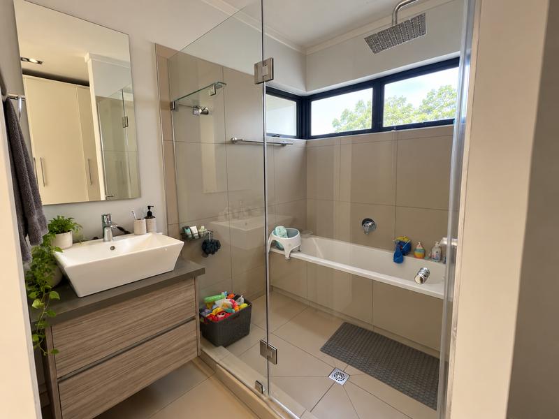 To Let 4 Bedroom Property for Rent in Waterkloof Ridge Gauteng
