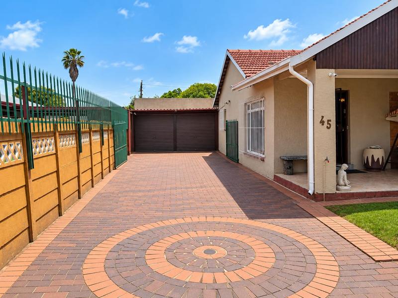 4 Bedroom Property for Sale in Van Dyk Park Gauteng
