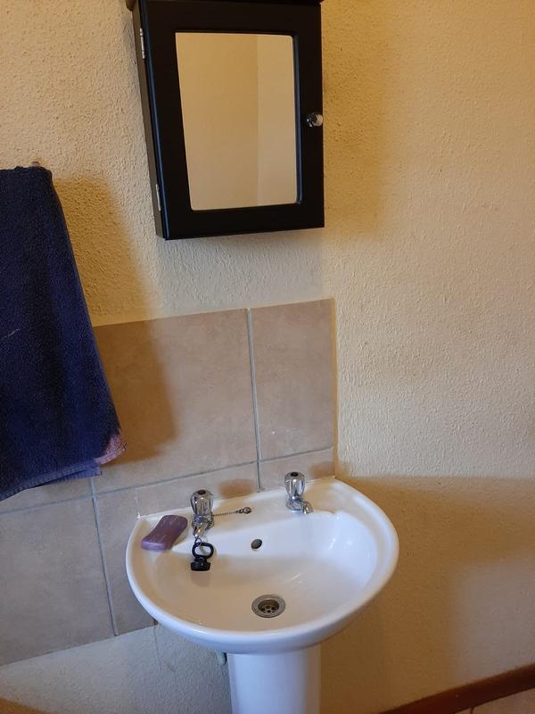 To Let 2 Bedroom Property for Rent in Olievenhoutbosch Gauteng