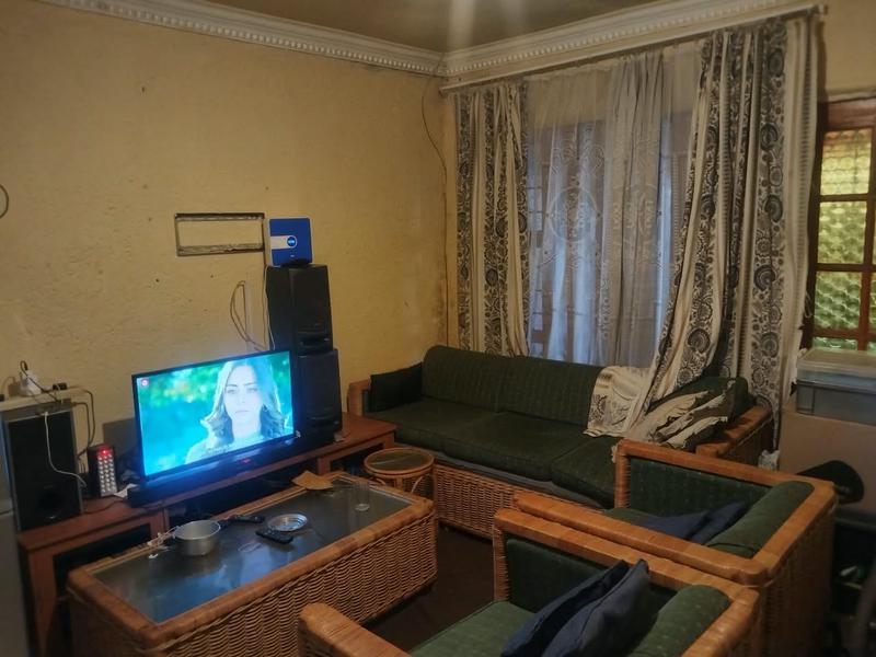 5 Bedroom Property for Sale in Olievenhoutbosch Gauteng