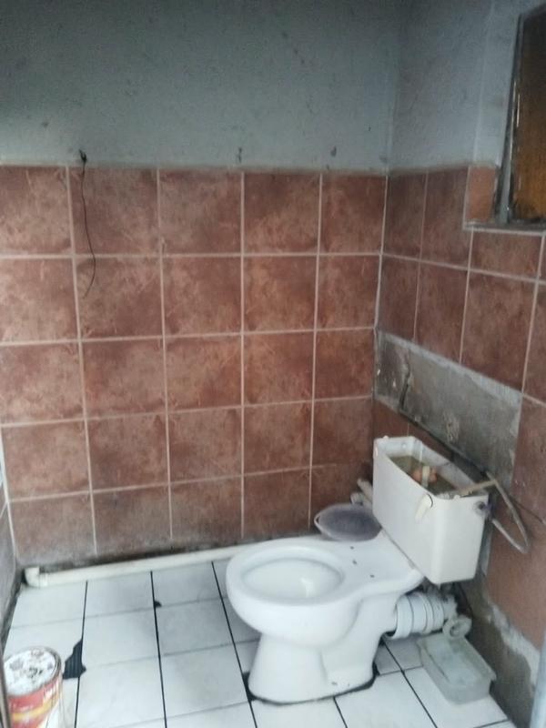 5 Bedroom Property for Sale in Olievenhoutbosch Gauteng