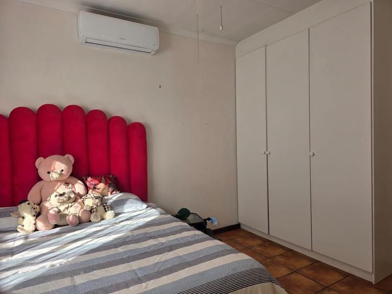 3 Bedroom Property for Sale in Magalieskruin Gauteng