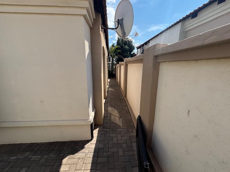 3 Bedroom Property for Sale in Magalieskruin Gauteng
