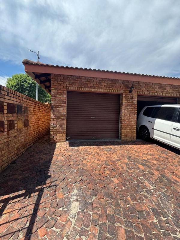 To Let 2 Bedroom Property for Rent in Brakpan Central Gauteng