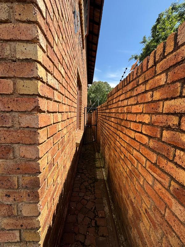 To Let 2 Bedroom Property for Rent in Brakpan Central Gauteng