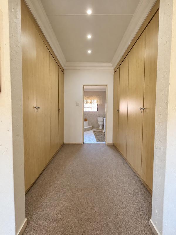 3 Bedroom Property for Sale in Kenleaf Gauteng