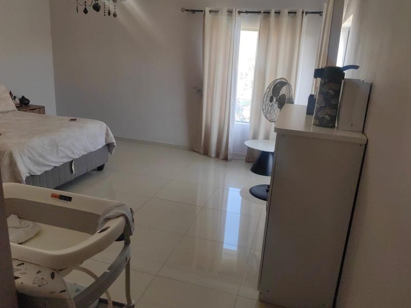 5 Bedroom Property for Sale in Theresa Park Gauteng