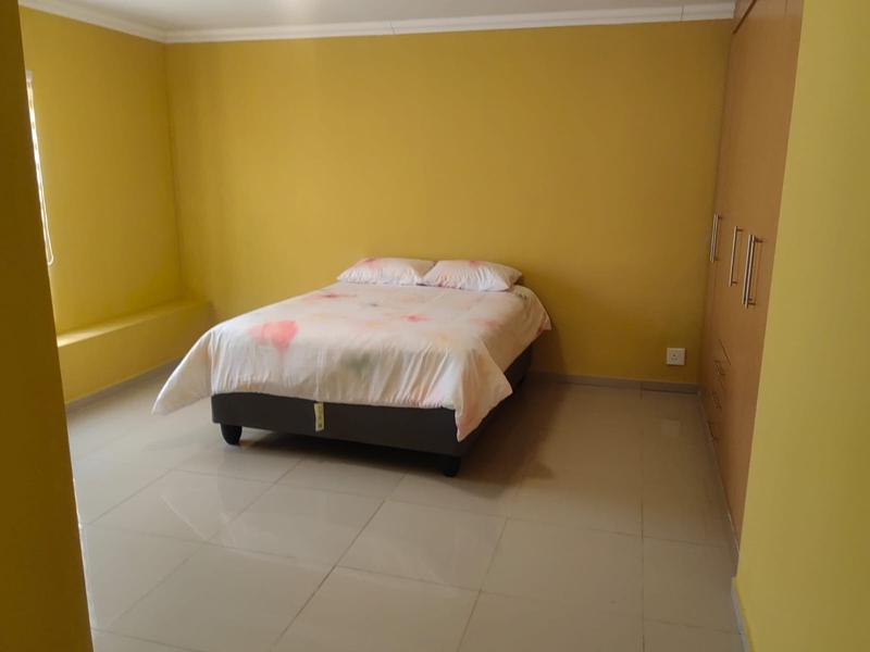 5 Bedroom Property for Sale in Theresa Park Gauteng