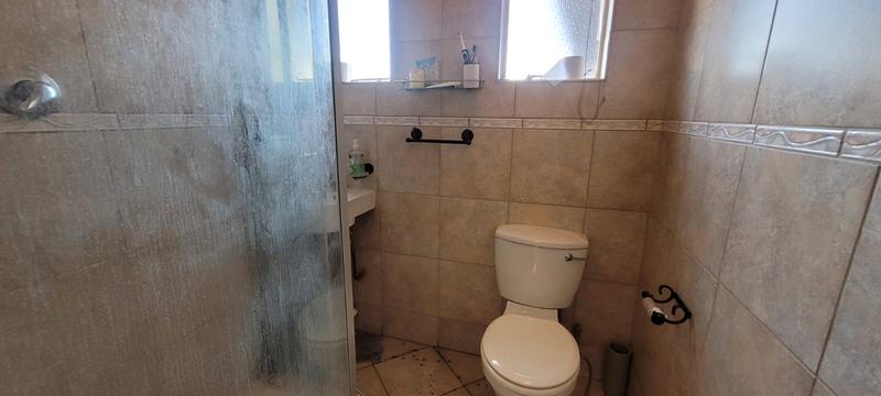 3 Bedroom Property for Sale in Brackenhurst Gauteng