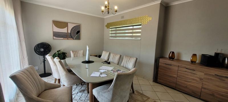 2 Bedroom Property for Sale in Brackenhurst Gauteng