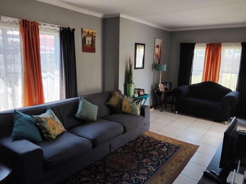 3 Bedroom Property for Sale in Riversdale Gauteng