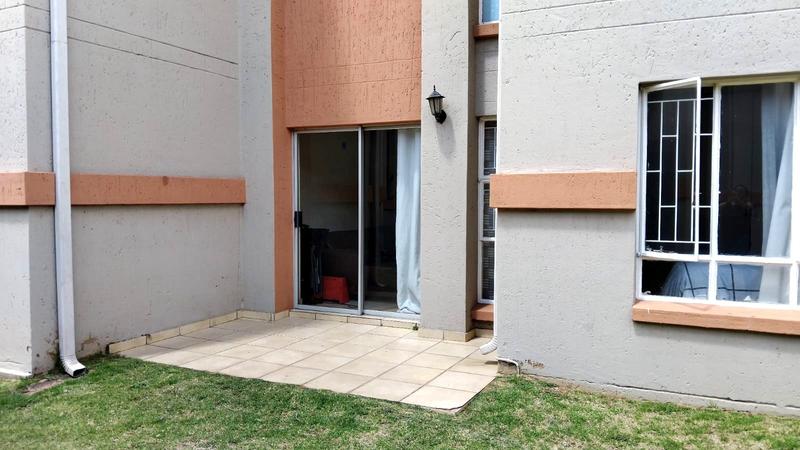 2 Bedroom Property for Sale in Ormonde Gauteng