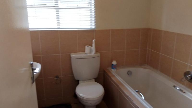2 Bedroom Property for Sale in Ormonde Gauteng