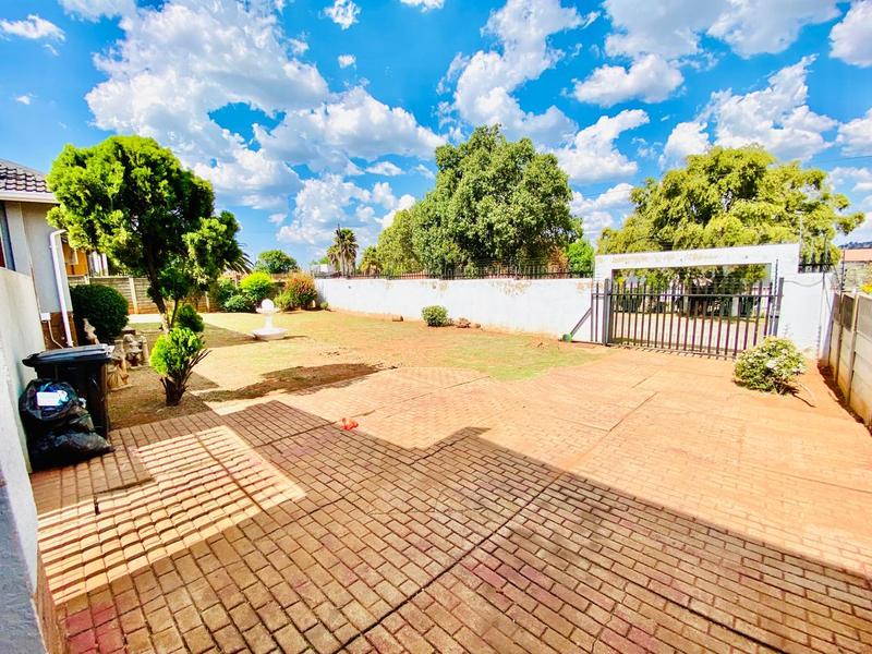3 Bedroom Property for Sale in Witpoortjie Gauteng