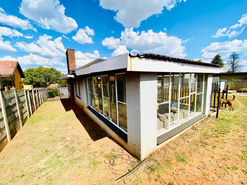 3 Bedroom Property for Sale in Witpoortjie Gauteng