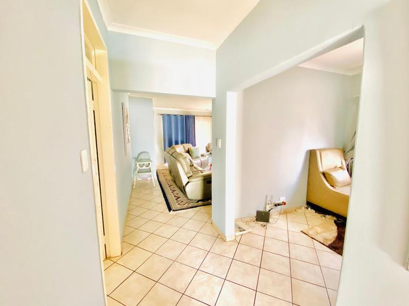 3 Bedroom Property for Sale in Witpoortjie Gauteng