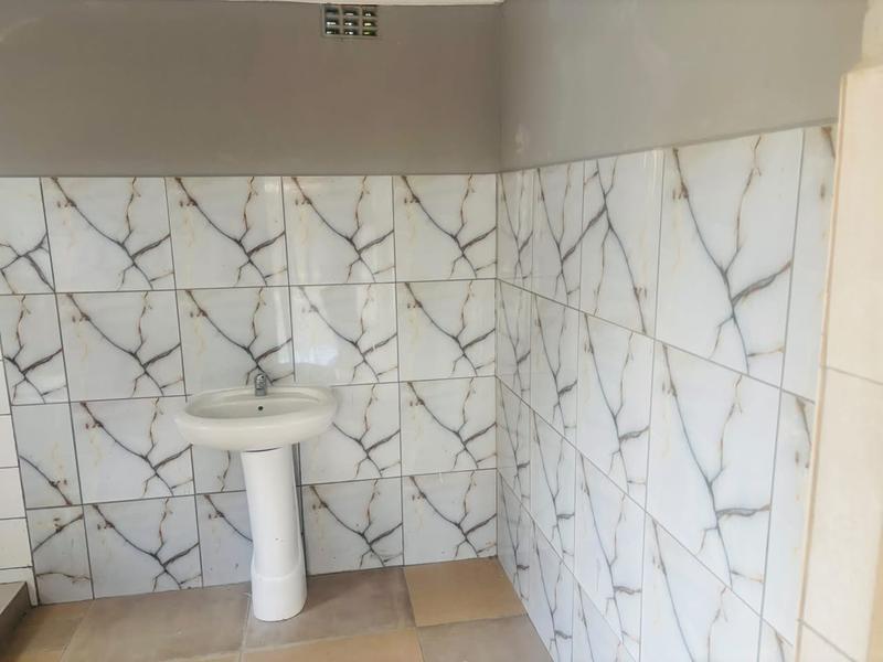 To Let 1 Bedroom Property for Rent in Florida Gauteng