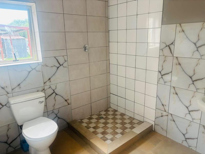 To Let 1 Bedroom Property for Rent in Florida Gauteng