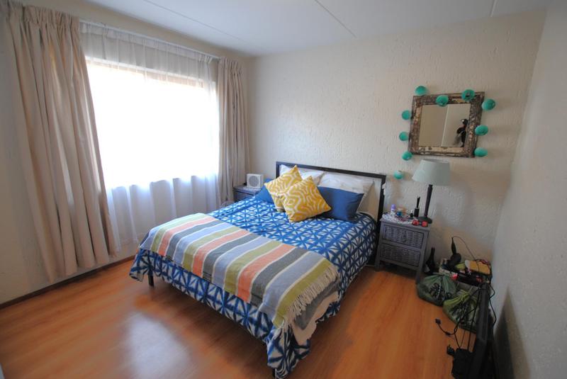 To Let 2 Bedroom Property for Rent in Paulshof Gauteng