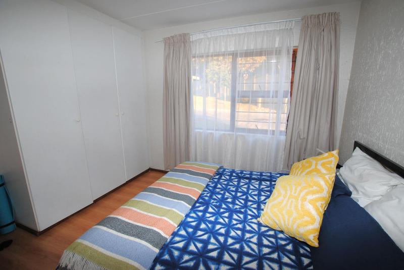 To Let 2 Bedroom Property for Rent in Paulshof Gauteng