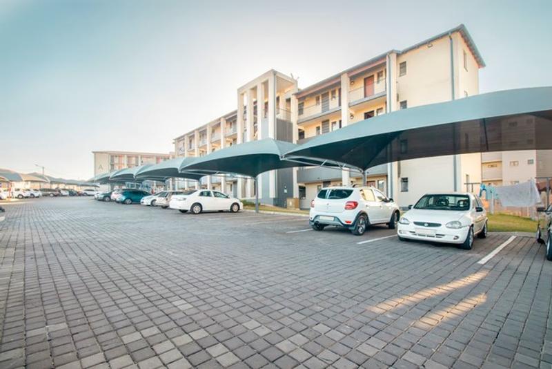 2 Bedroom Property for Sale in Fleurhof Gauteng