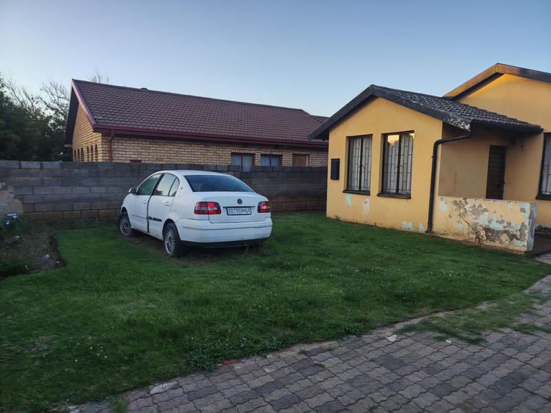 3 Bedroom Property for Sale in Moroka Gauteng