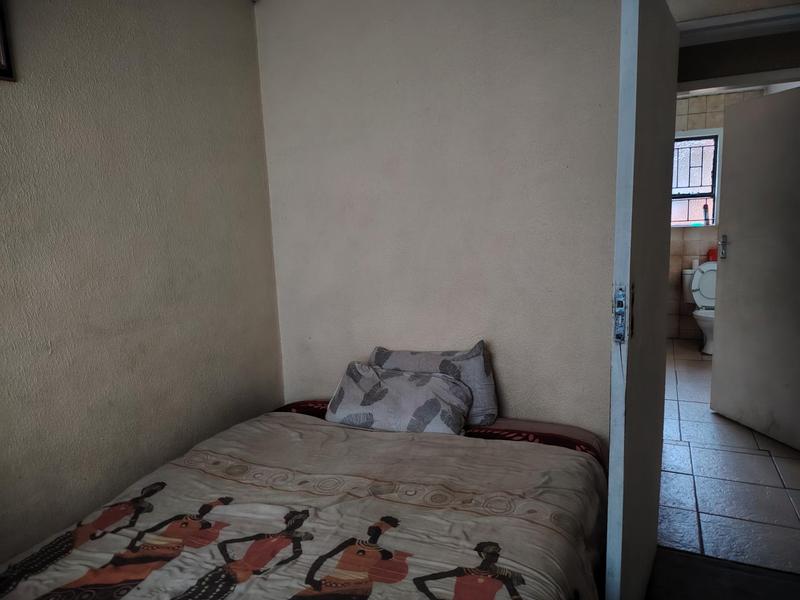 3 Bedroom Property for Sale in Moroka Gauteng
