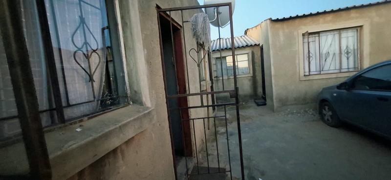13 Bedroom Property for Sale in Tembisa Gauteng