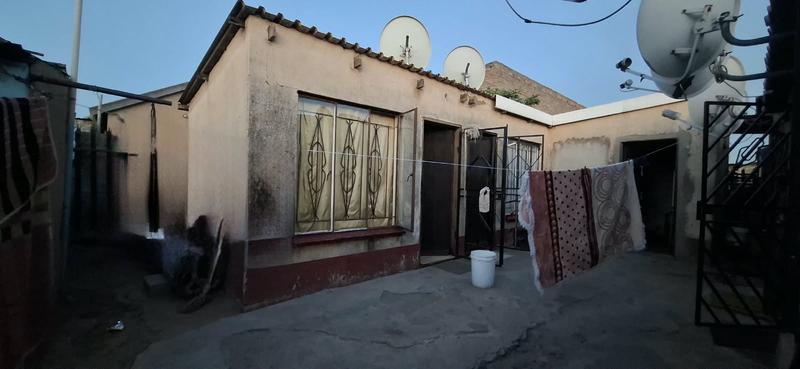 13 Bedroom Property for Sale in Tembisa Gauteng