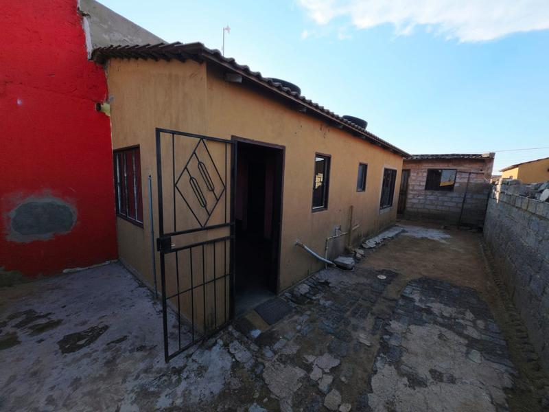2 Bedroom Property for Sale in Esselenpark Gauteng