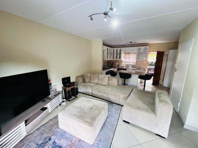 To Let 2 Bedroom Property for Rent in Wilgeheuwel Gauteng