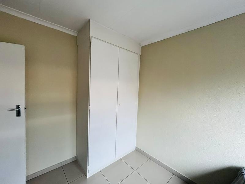 To Let 2 Bedroom Property for Rent in Wilgeheuwel Gauteng