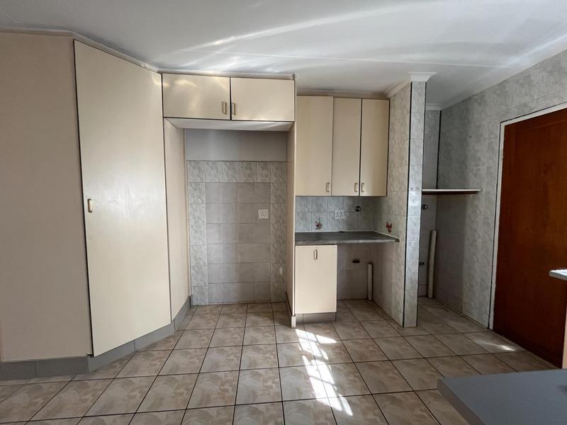 3 Bedroom Property for Sale in Glen Marais Gauteng