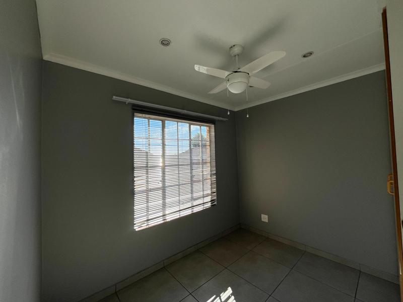3 Bedroom Property for Sale in Glen Marais Gauteng