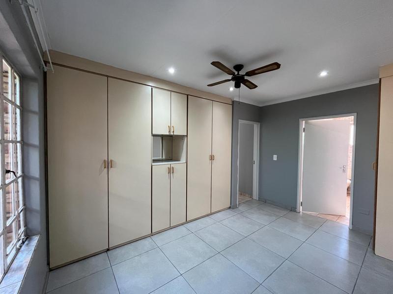 3 Bedroom Property for Sale in Glen Marais Gauteng