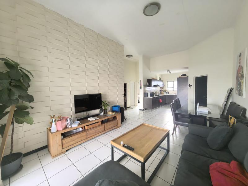 To Let 2 Bedroom Property for Rent in Greenstone Hill Gauteng