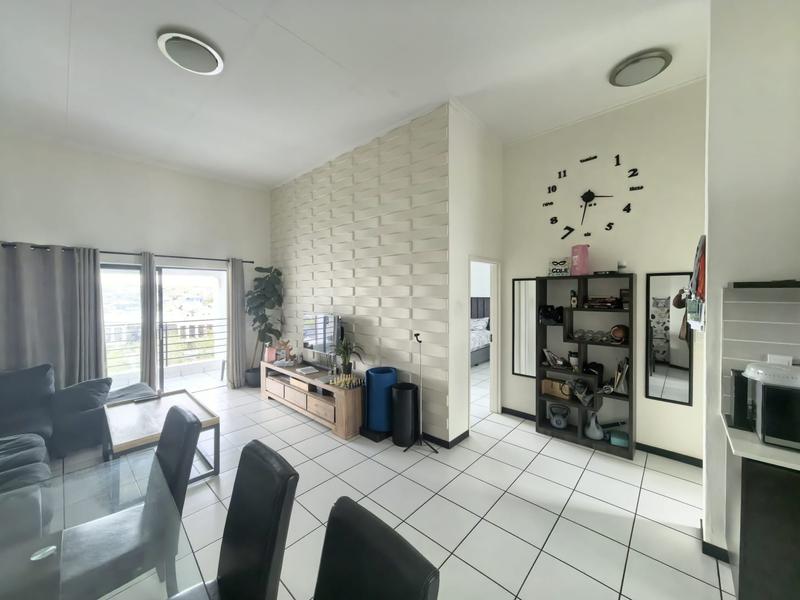 To Let 2 Bedroom Property for Rent in Greenstone Hill Gauteng