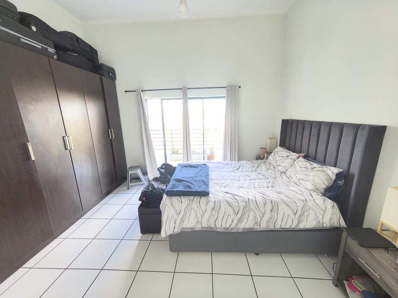 To Let 2 Bedroom Property for Rent in Greenstone Hill Gauteng