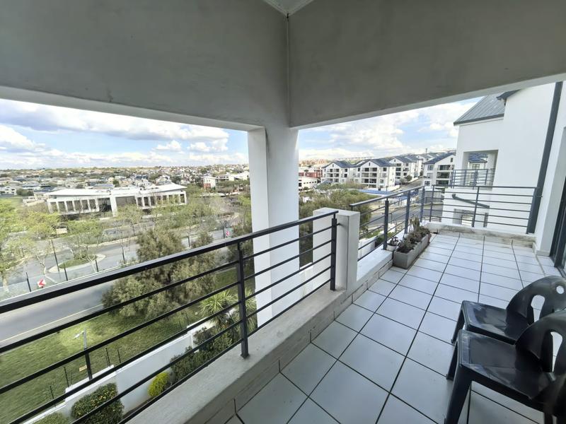 To Let 2 Bedroom Property for Rent in Greenstone Hill Gauteng