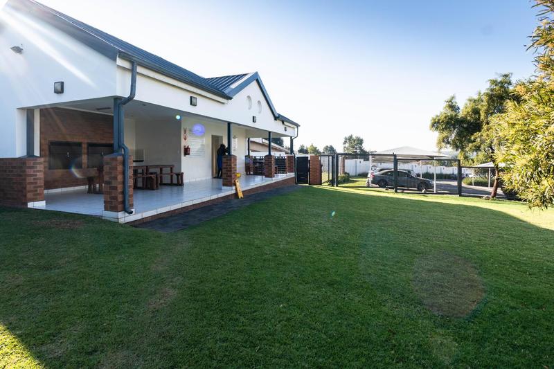 To Let 2 Bedroom Property for Rent in Greenstone Hill Gauteng