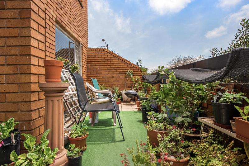 1 Bedroom Property for Sale in Malvern East Gauteng