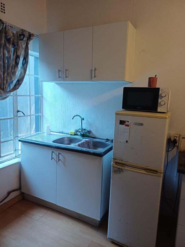 To Let 1 Bedroom Property for Rent in Fourways Gauteng