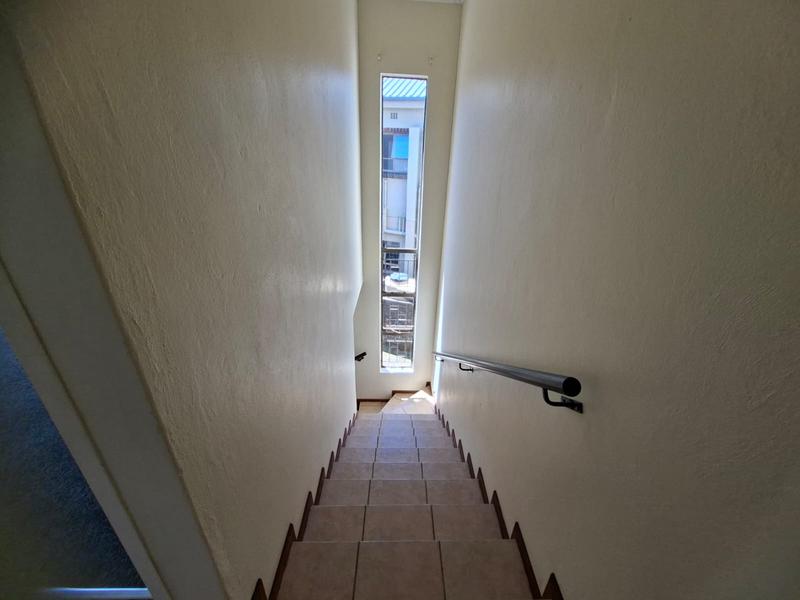 To Let 2 Bedroom Property for Rent in Noordheuwel Gauteng