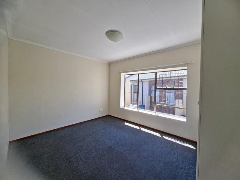 To Let 2 Bedroom Property for Rent in Noordheuwel Gauteng