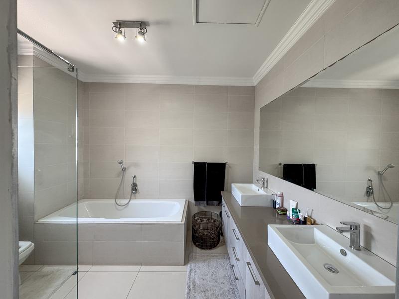 4 Bedroom Property for Sale in Midlands Estate Gauteng