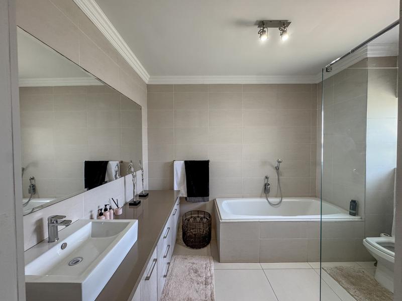 4 Bedroom Property for Sale in Midlands Estate Gauteng