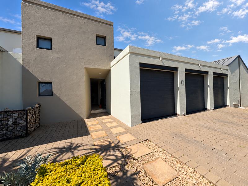 4 Bedroom Property for Sale in Midlands Estate Gauteng