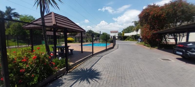2 Bedroom Property for Sale in Bedfordview Gauteng