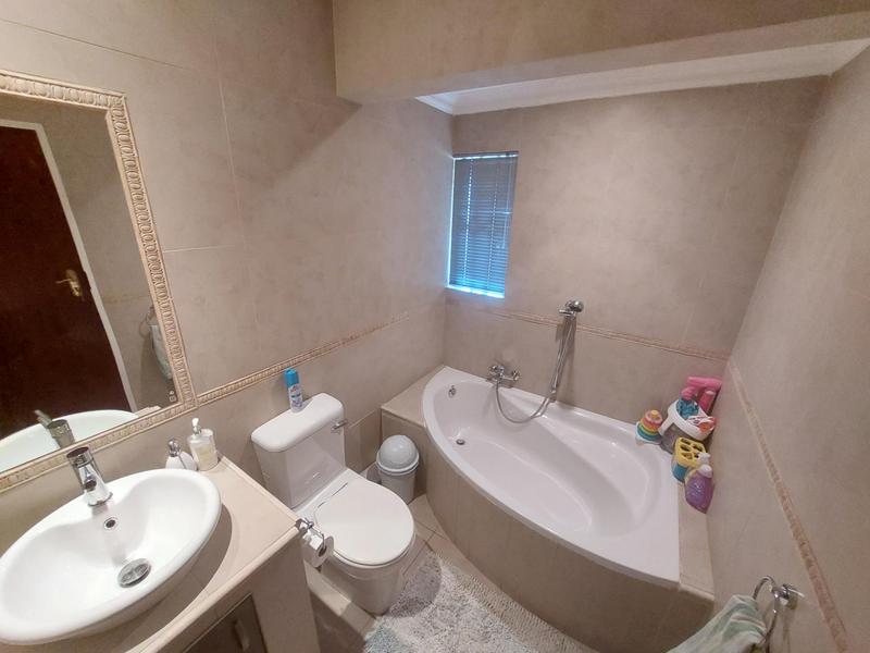 3 Bedroom Property for Sale in Bruma Gauteng