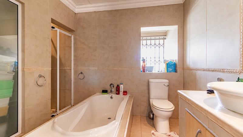 3 Bedroom Property for Sale in Bruma Gauteng